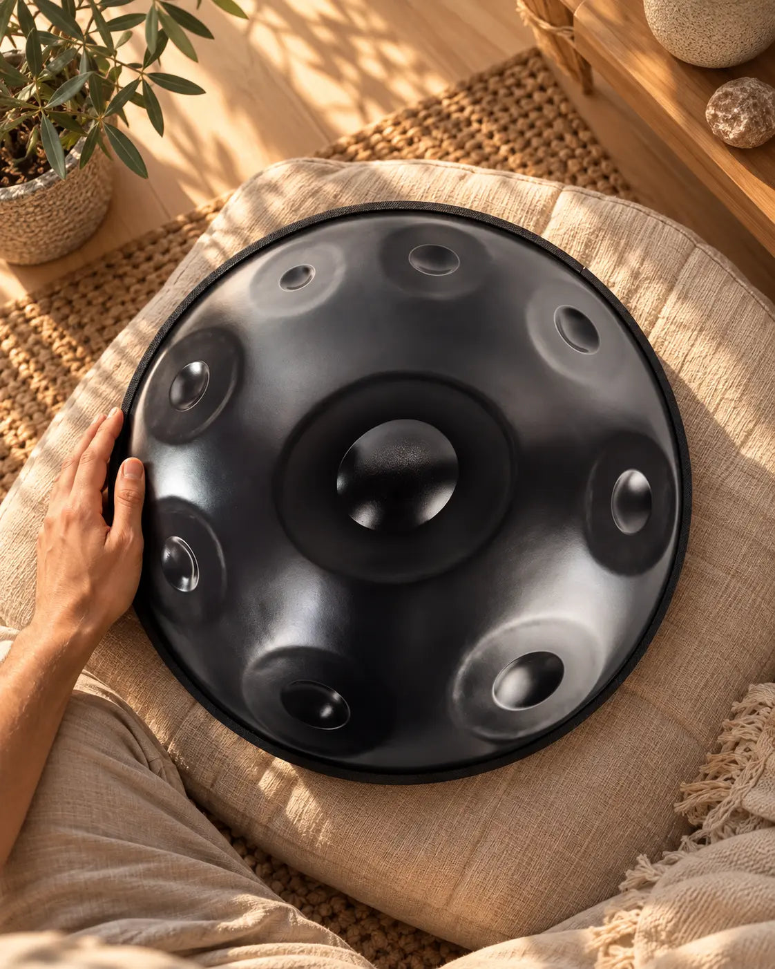 Handpan artisanal gamme ré mineur kurd notes accordées à la main